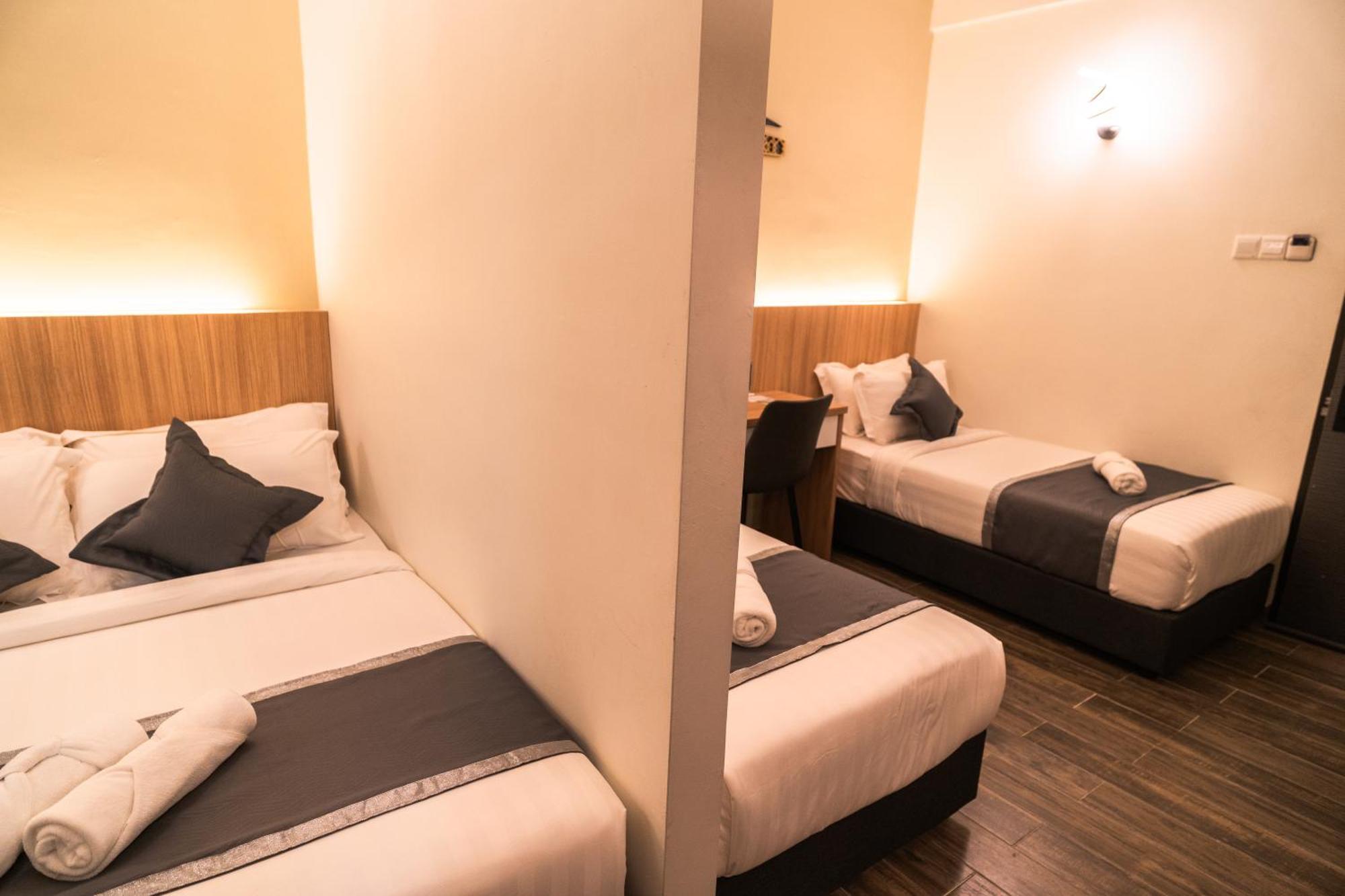 Dj Citi Plaza Hotel & Suites クアラ・トレンガヌ エクステリア 写真