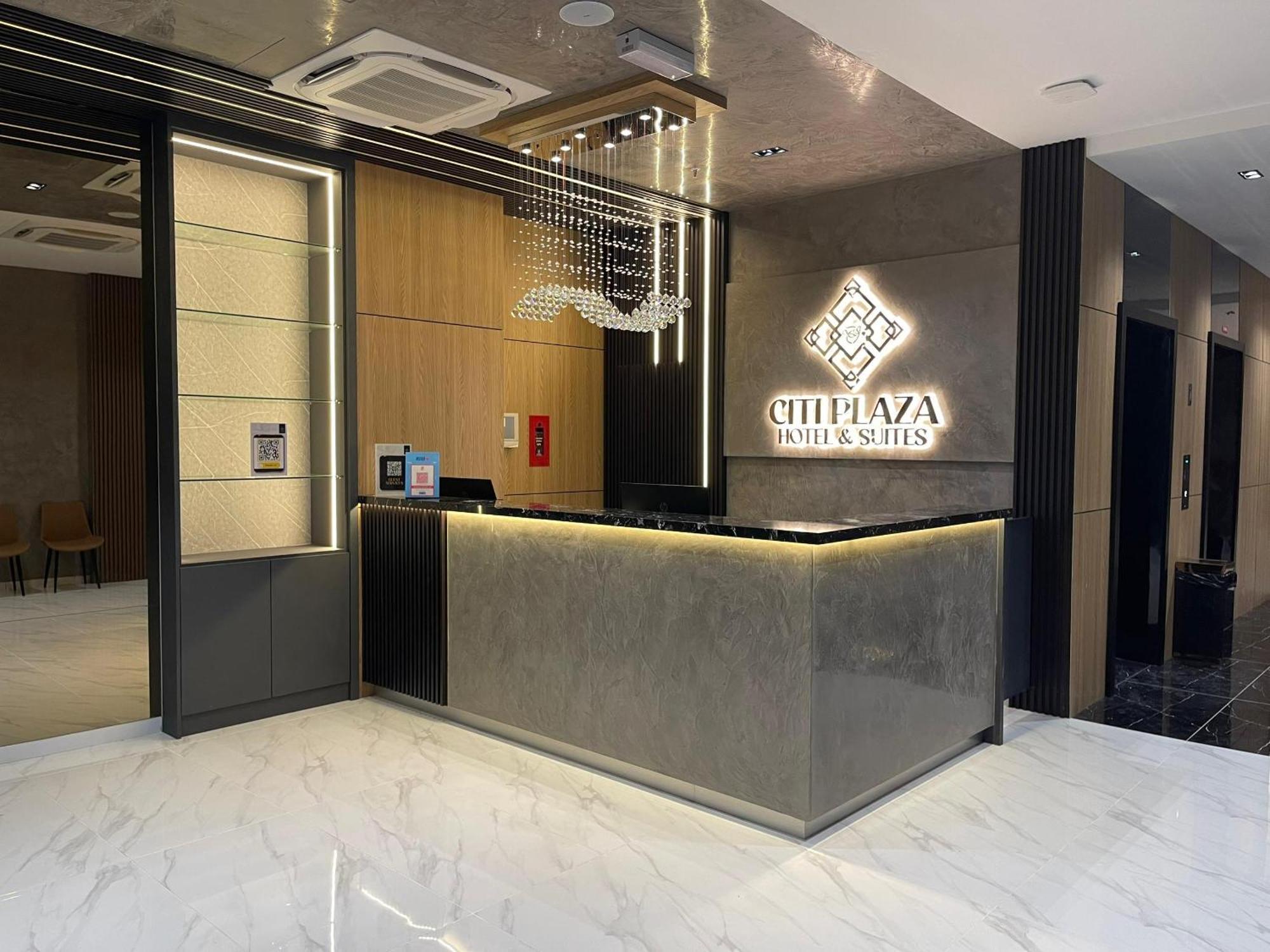 Dj Citi Plaza Hotel & Suites クアラ・トレンガヌ エクステリア 写真